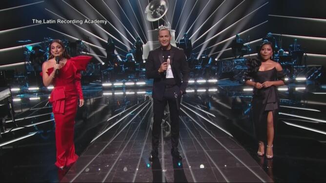 ¿Te perdiste los Latin GRAMMY? Te contamos cuáles fueron los momentos más trending de la noche